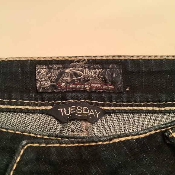 Women’s Silver Tuesday Jeans. - Picture 11 of 12